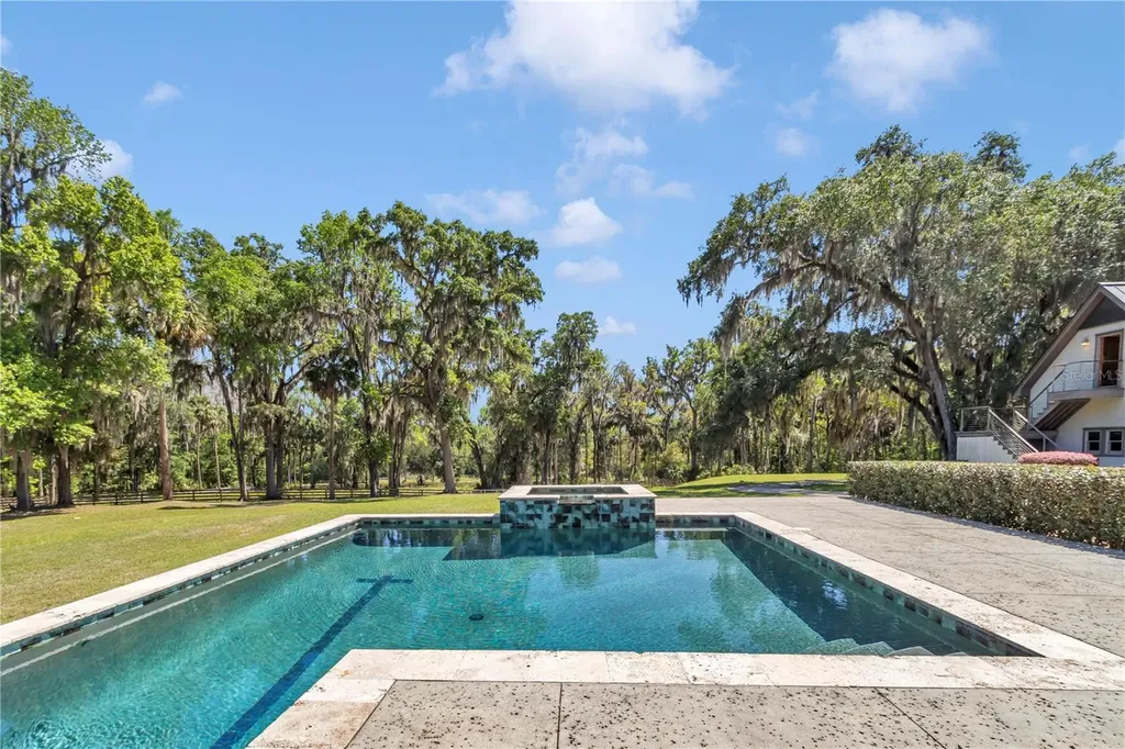 7000 NW Highway 320 Micanopy FL 32667