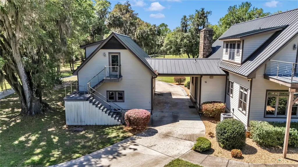 7000 NW Highway 320 Micanopy FL 32667