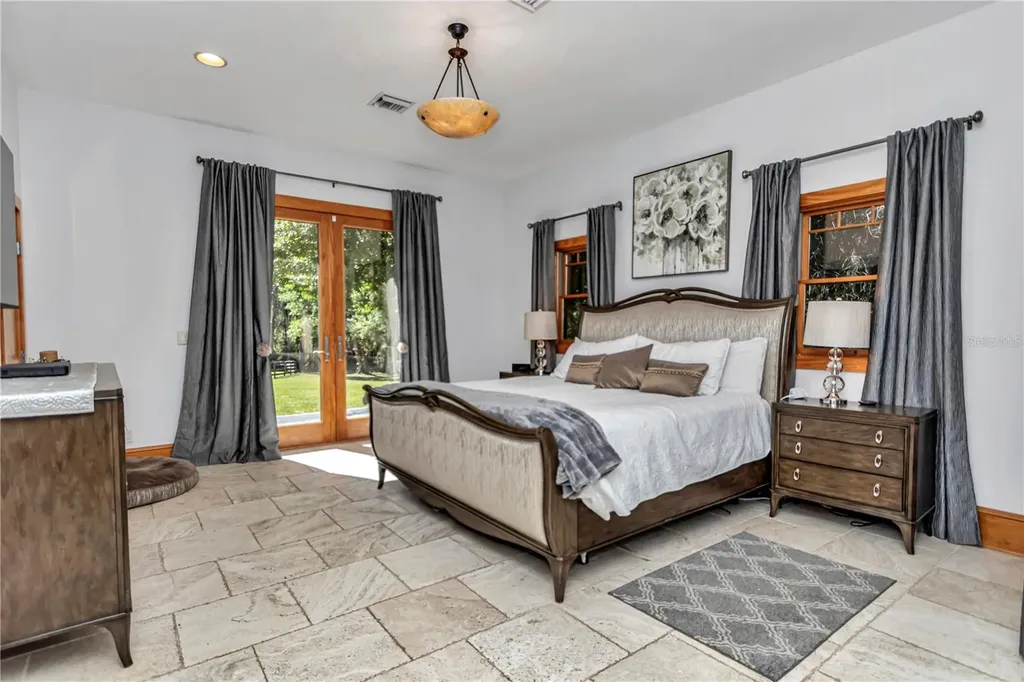 7000 NW Highway 320 Micanopy FL 32667