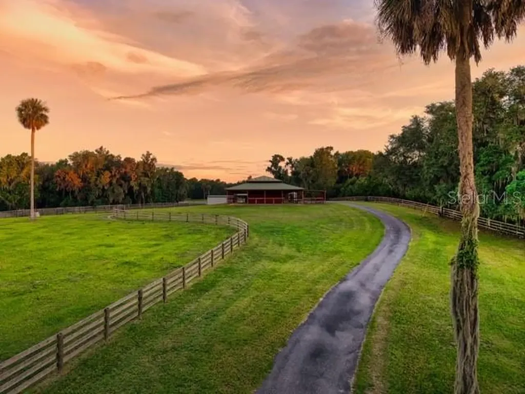 7000 NW Highway 320 Micanopy FL 32667