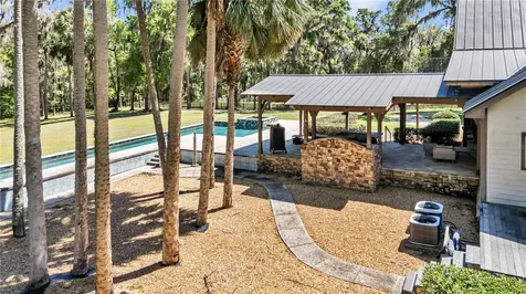 7000 NW Highway 320 Micanopy FL 32667