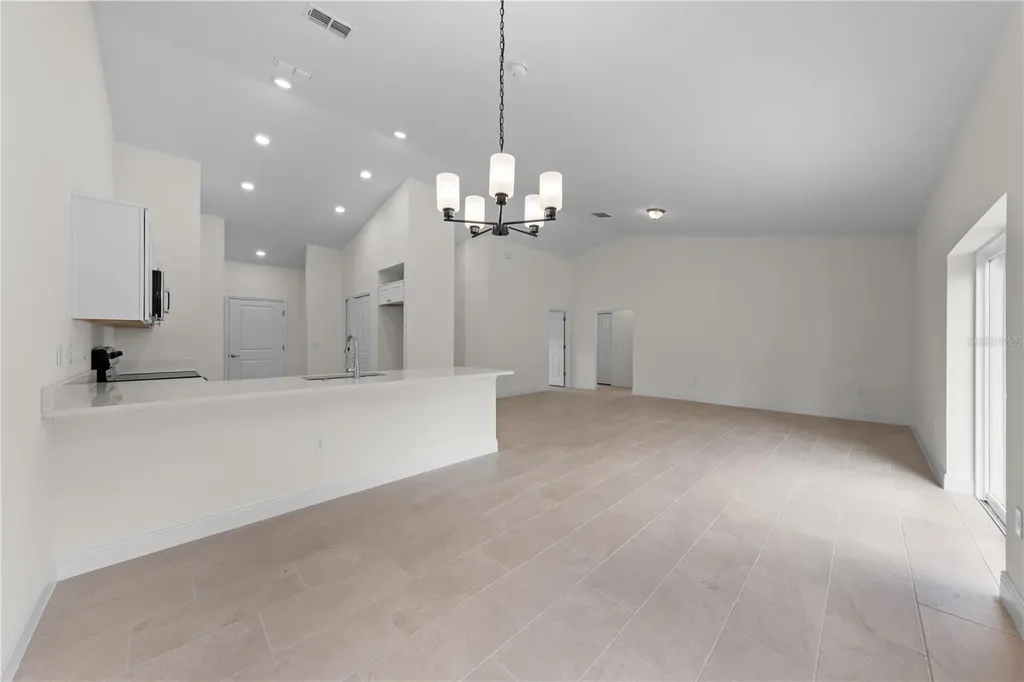121 S Canoe Creek Road Kenansville FL 34739