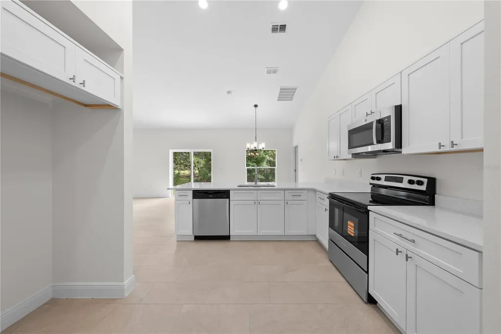 121 S Canoe Creek Road Kenansville FL 34739