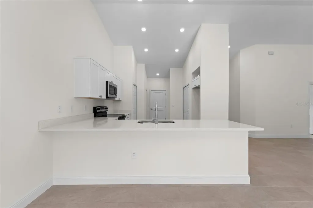 121 S Canoe Creek Road Kenansville FL 34739
