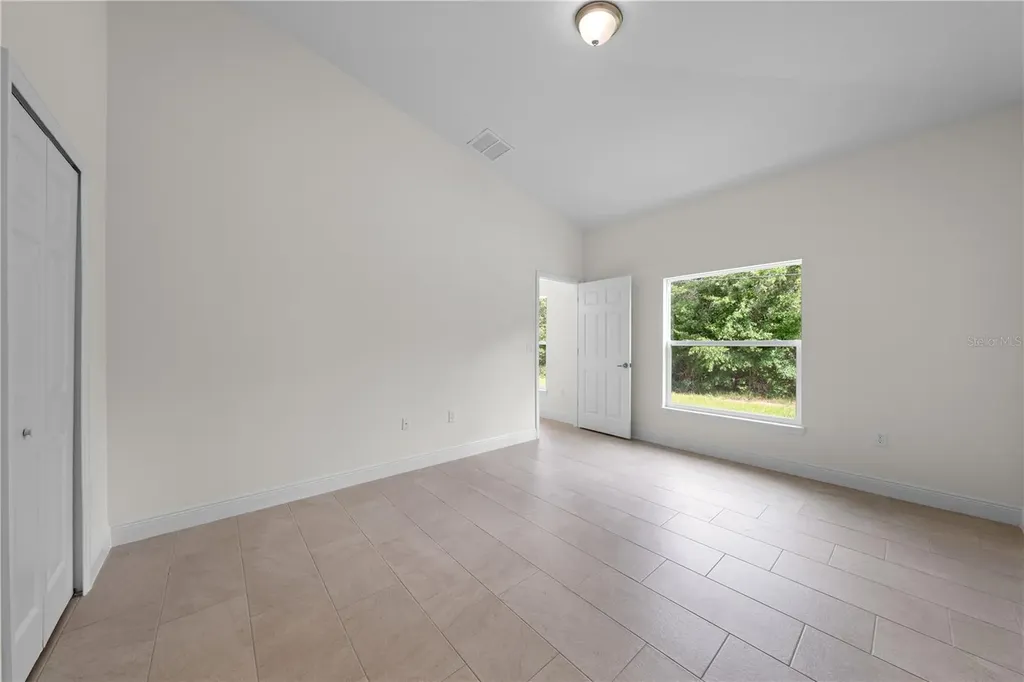 121 S Canoe Creek Road Kenansville FL 34739