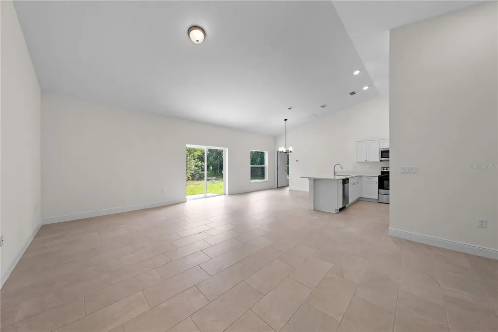 121 S Canoe Creek Road Kenansville FL 34739