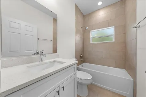 121 S Canoe Creek Road Kenansville FL 34739