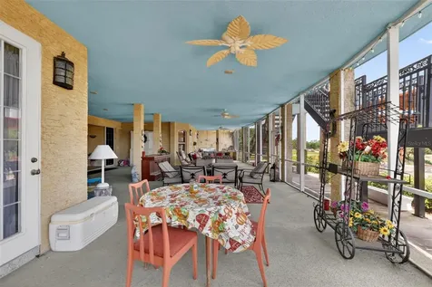 17269 SE 260th Avenue Road Umatilla FL 32784