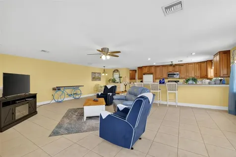 17269 SE 260th Avenue Road Umatilla FL 32784