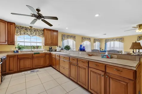 17269 SE 260th Avenue Road Umatilla FL 32784