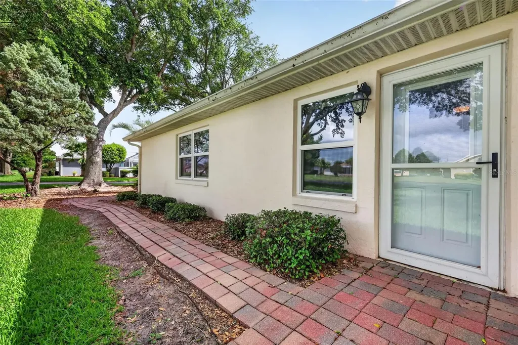 17808 SE 115th Court Summerfield FL 34491