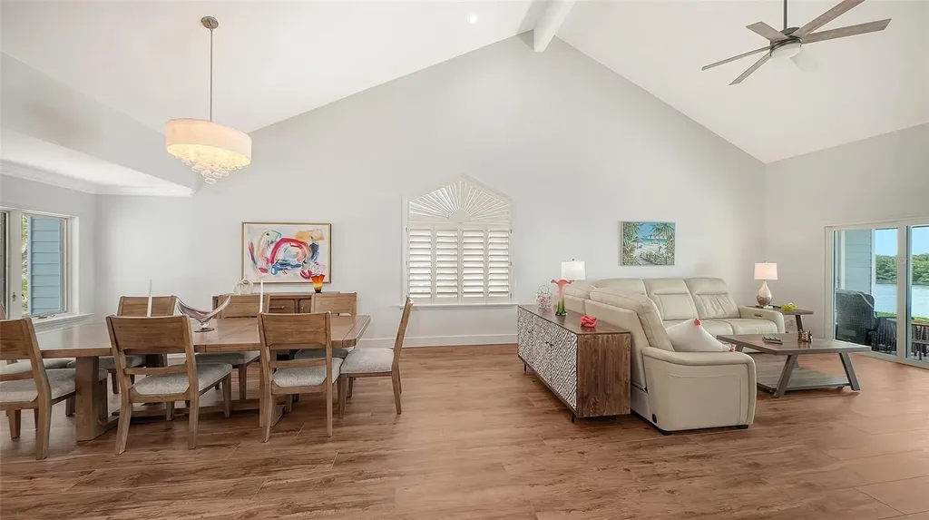 11 Tidy Island Boulevard Bradenton FL 34210