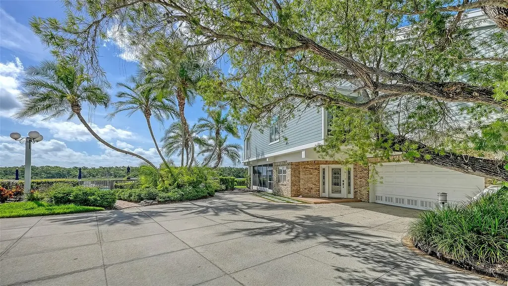 11 Tidy Island Boulevard Bradenton FL 34210