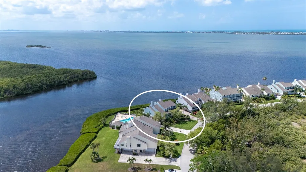 11 Tidy Island Boulevard Bradenton FL 34210