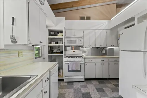 2430 SW 6th Avenue Ocala FL 34471