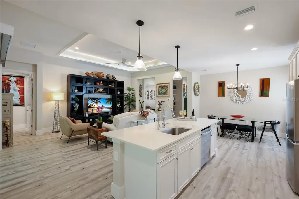 8089 Tidal Pointe Way Sarasota FL 34240