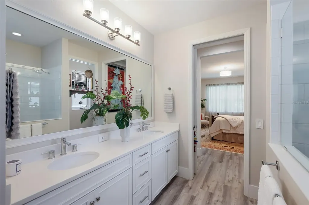 8089 Tidal Pointe Way Sarasota FL 34240
