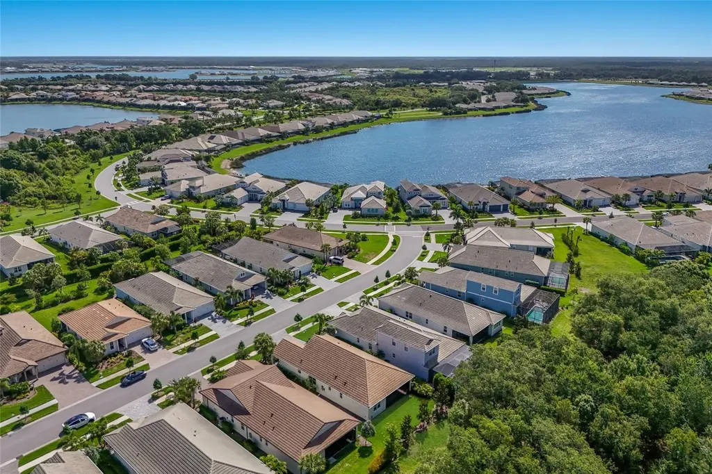8089 Tidal Pointe Way Sarasota FL 34240