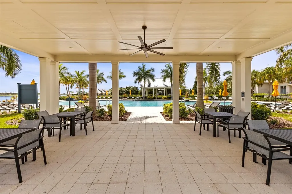 8089 Tidal Pointe Way Sarasota FL 34240