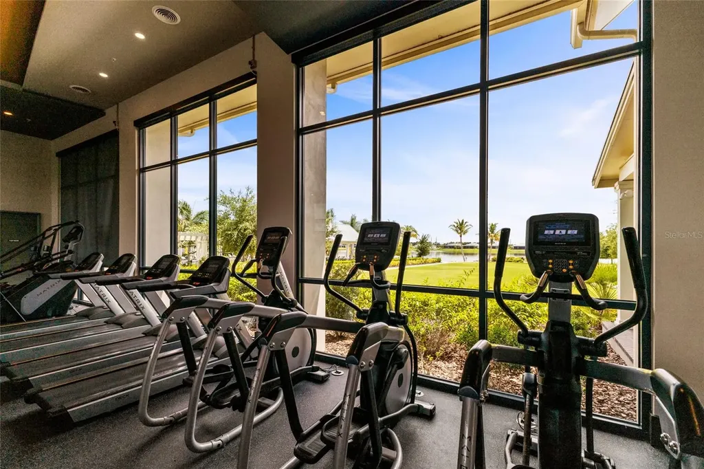 8089 Tidal Pointe Way Sarasota FL 34240