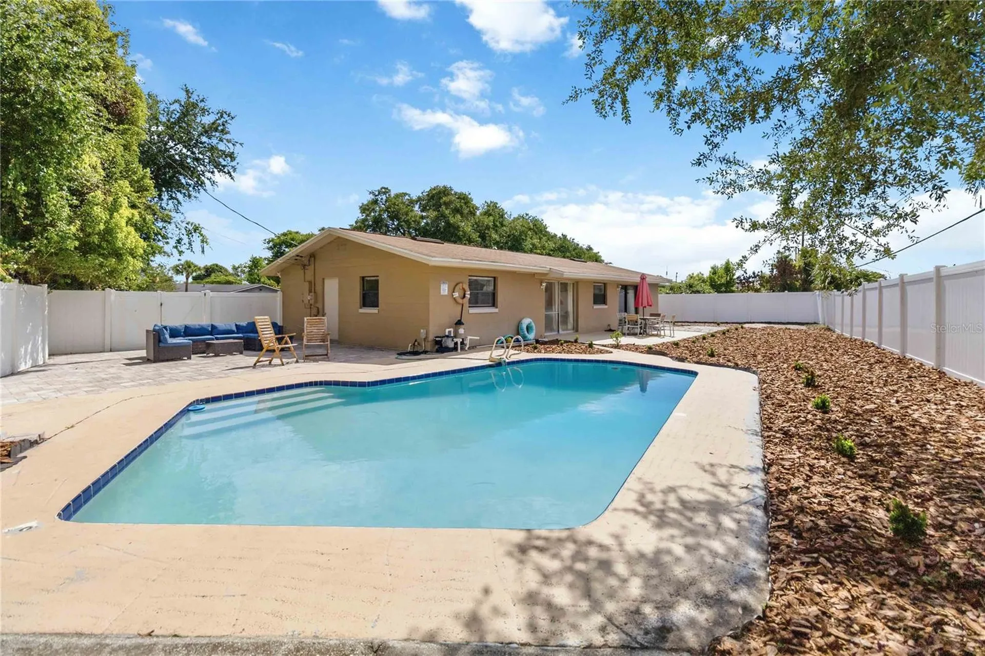 842 Nana Avenue Orlando FL 32809