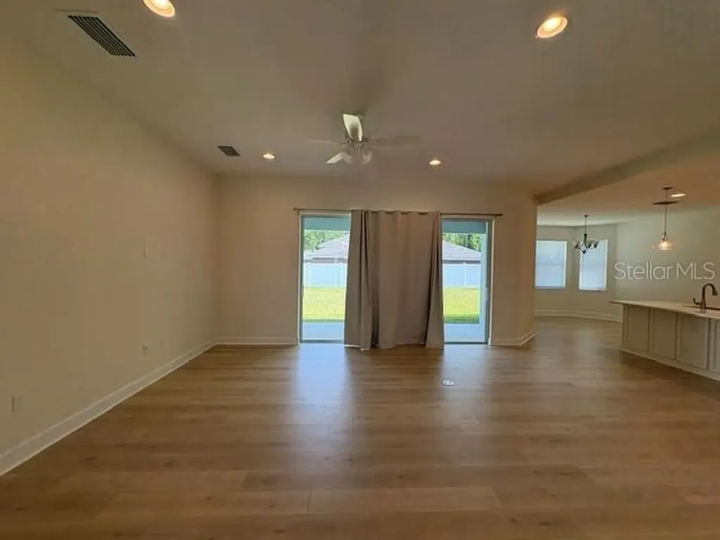 8 Kaiser Place Palm Coast FL 32164