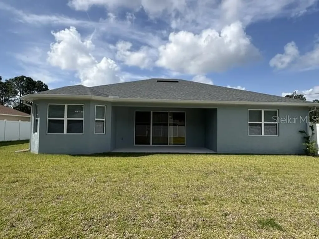 8 Kaiser Place Palm Coast FL 32164