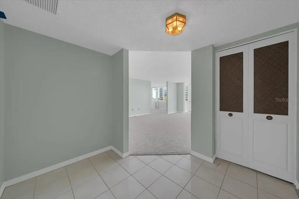 660 Island Way Clearwater Beach FL 33767