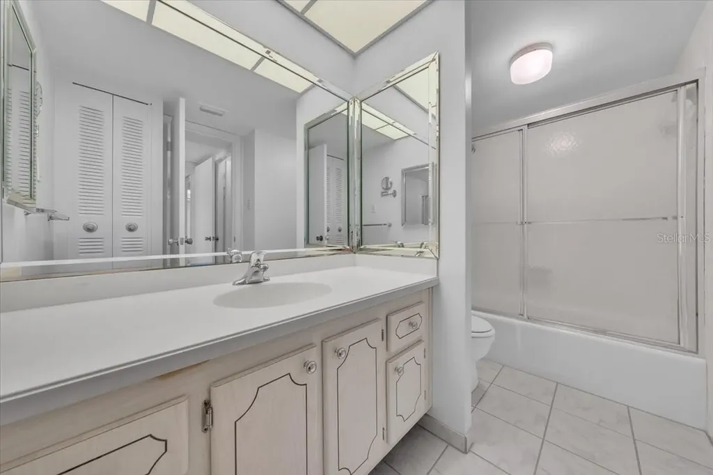 660 Island Way Clearwater Beach FL 33767