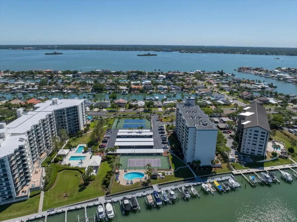 660 Island Way Clearwater Beach FL 33767
