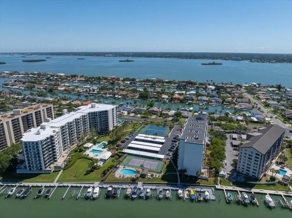 660 Island Way Clearwater Beach FL 33767