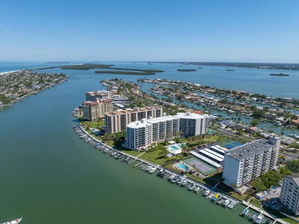660 Island Way Clearwater Beach FL 33767
