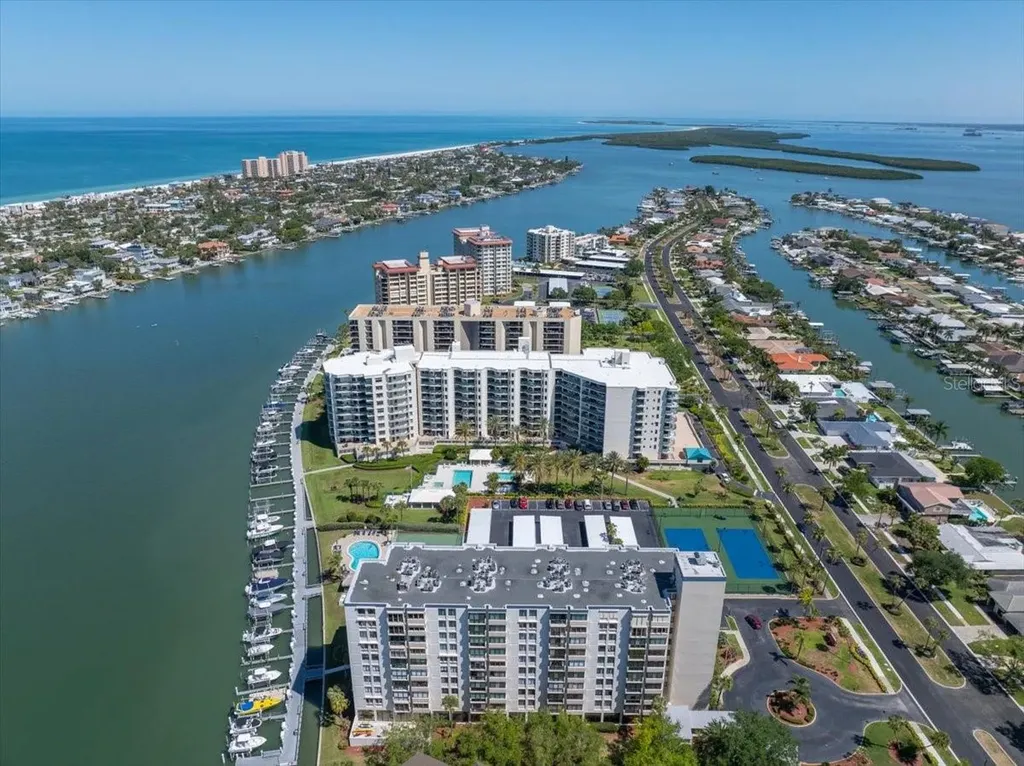 660 Island Way Clearwater Beach FL 33767