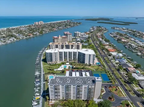 660 Island Way Clearwater Beach FL 33767