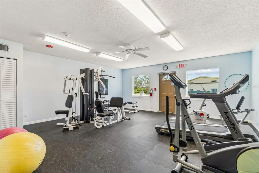 4601 Chancellor Street NE St Petersburg FL 33703