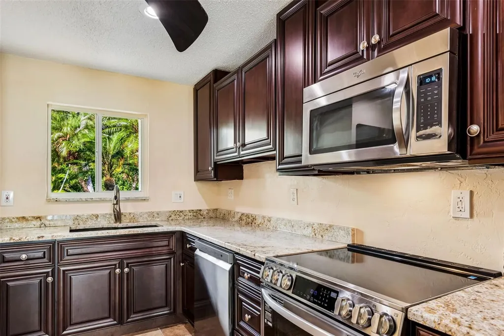 4601 Chancellor Street NE St Petersburg FL 33703