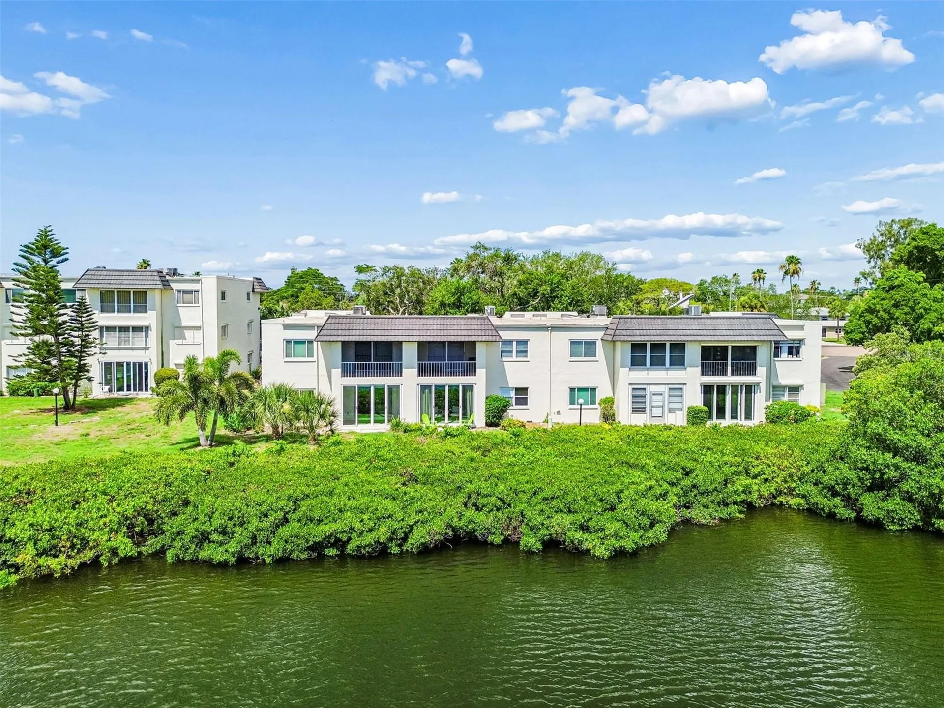4601 Chancellor Street NE St Petersburg FL 33703