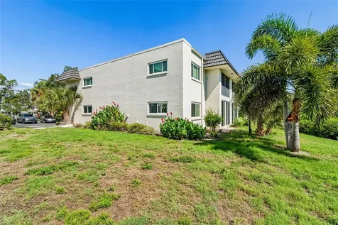 4601 Chancellor Street NE St Petersburg FL 33703