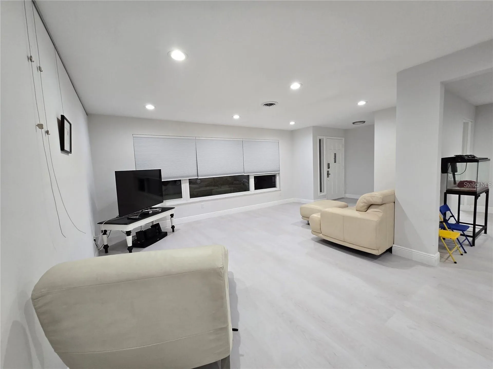 1028 Chinaberry Road Clearwater FL 33764