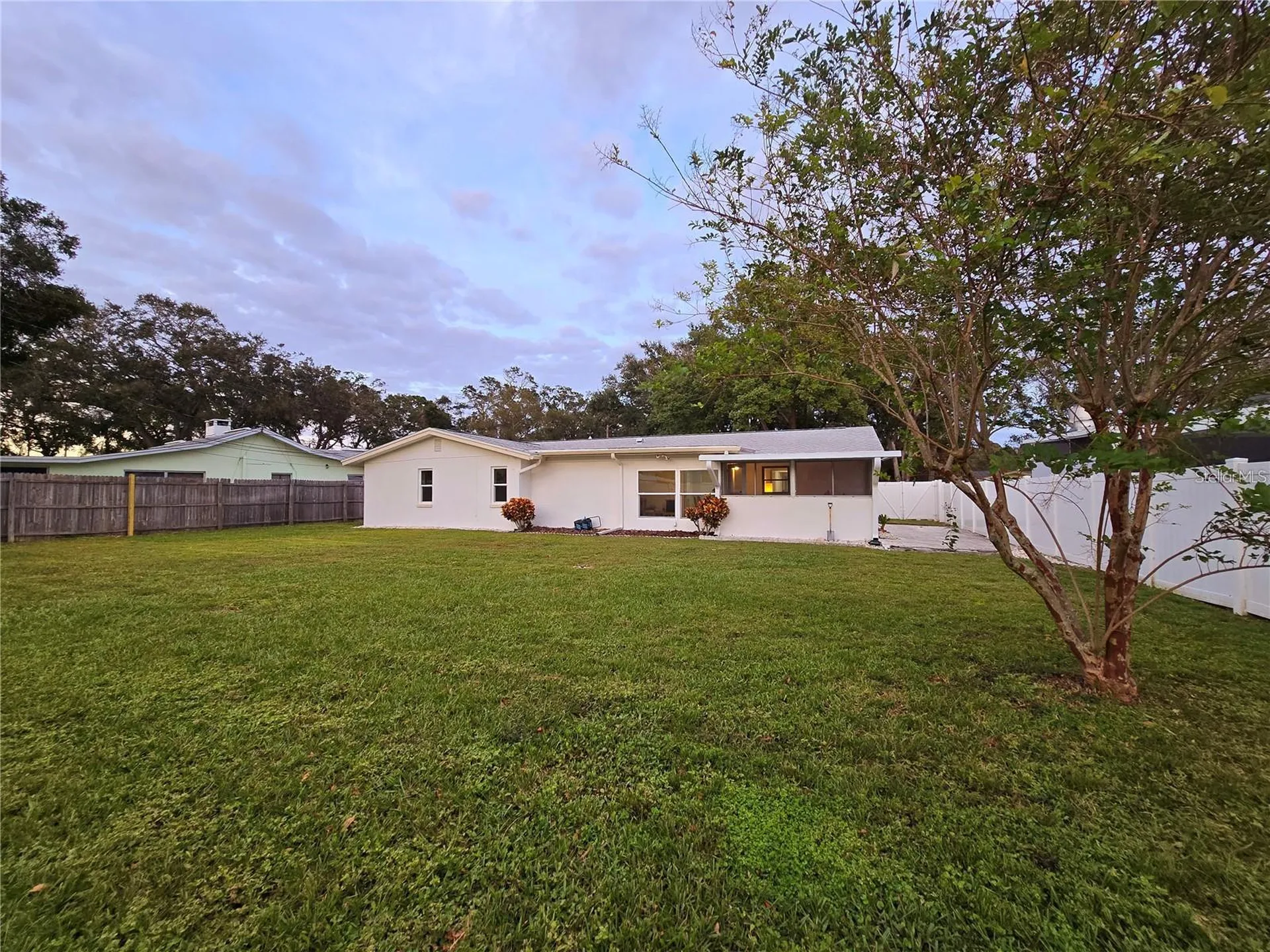 1028 Chinaberry Road Clearwater FL 33764