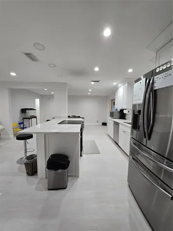 1028 Chinaberry Road Clearwater FL 33764