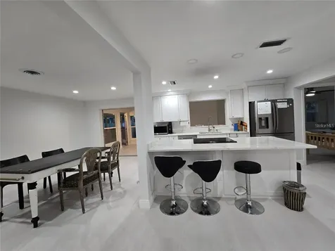 1028 Chinaberry Road Clearwater FL 33764