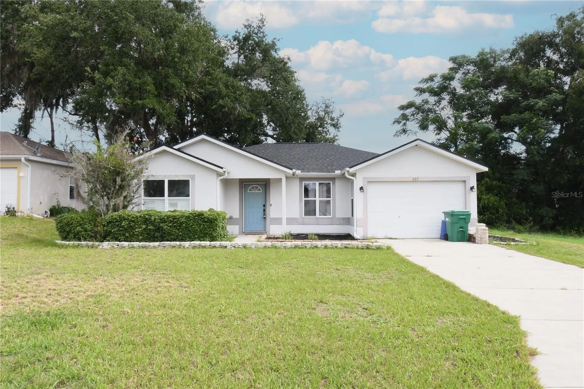 407 Cierra Oaks Circle Lady Lake FL 32159