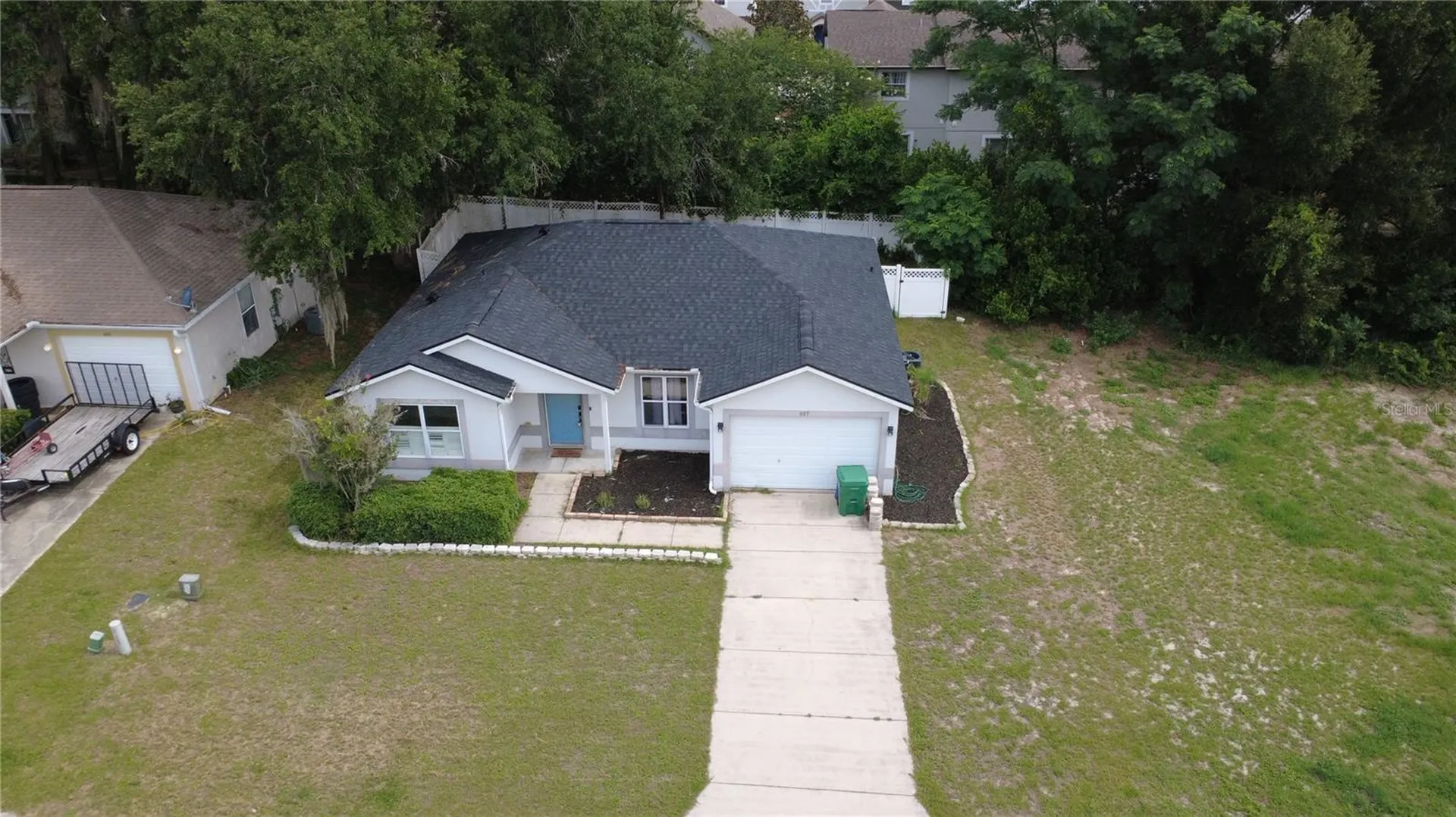 407 Cierra Oaks Circle Lady Lake FL 32159