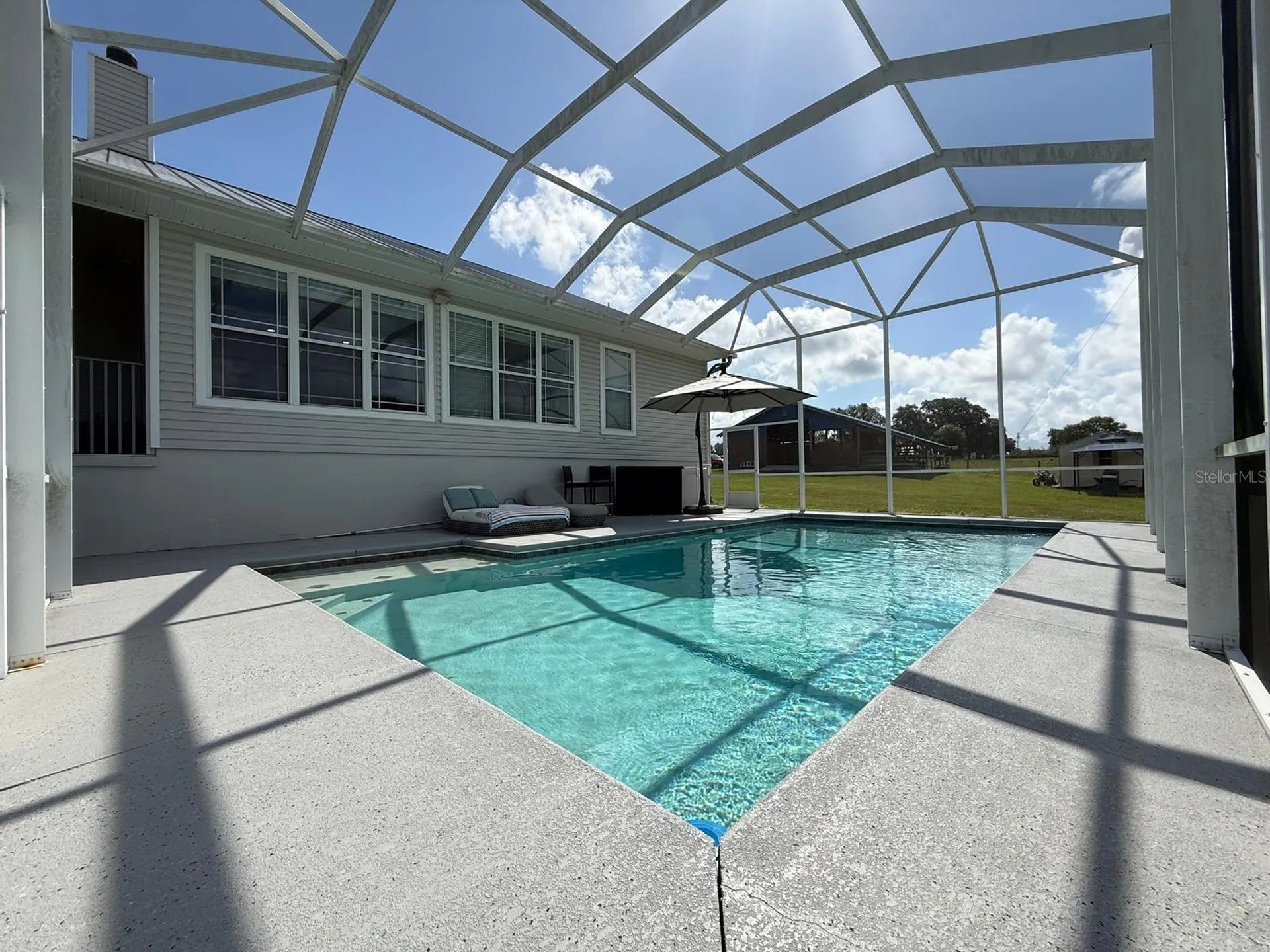 24920 SE Highway 450 Umatilla FL 32784