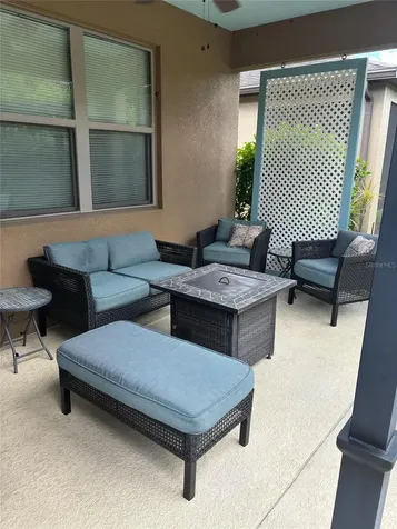 221 Almeria Way Davenport FL 33837