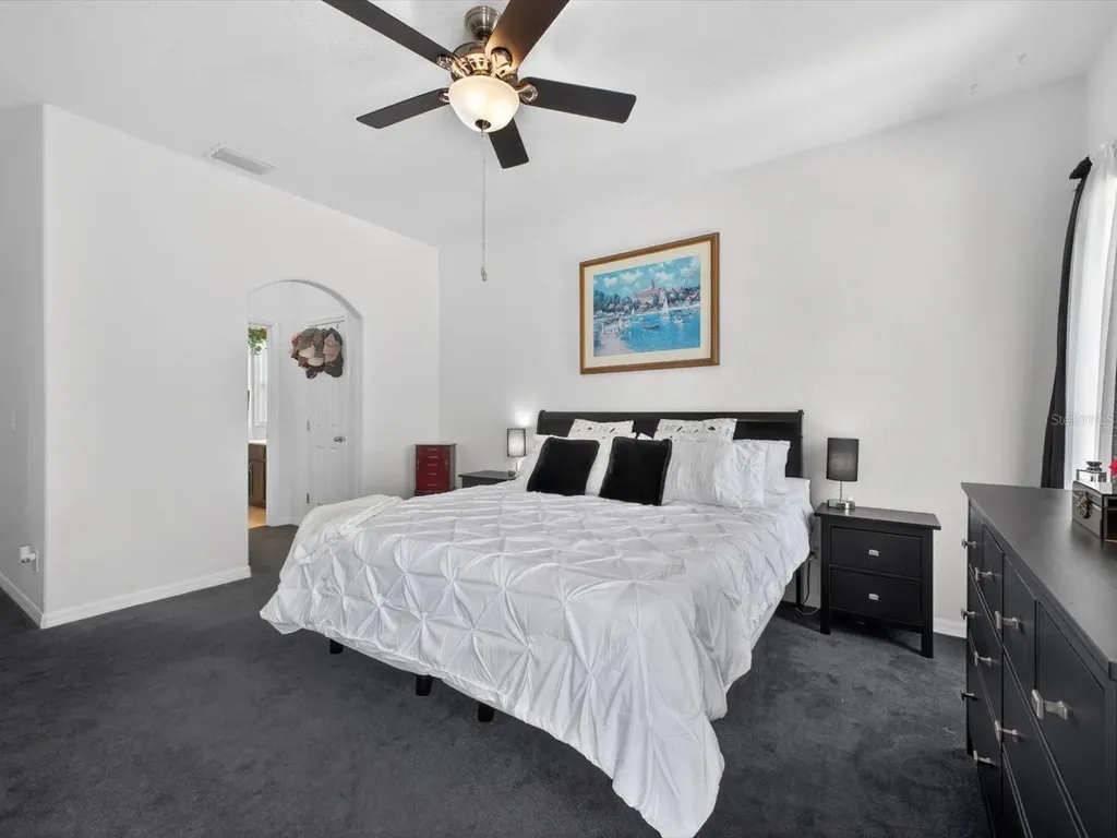 2596 Sand Hill Point Circle Davenport FL 33837