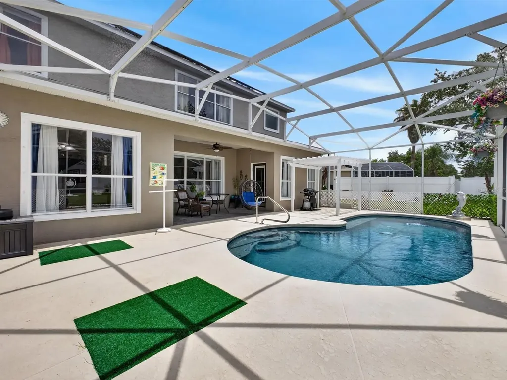 2596 Sand Hill Point Circle Davenport FL 33837