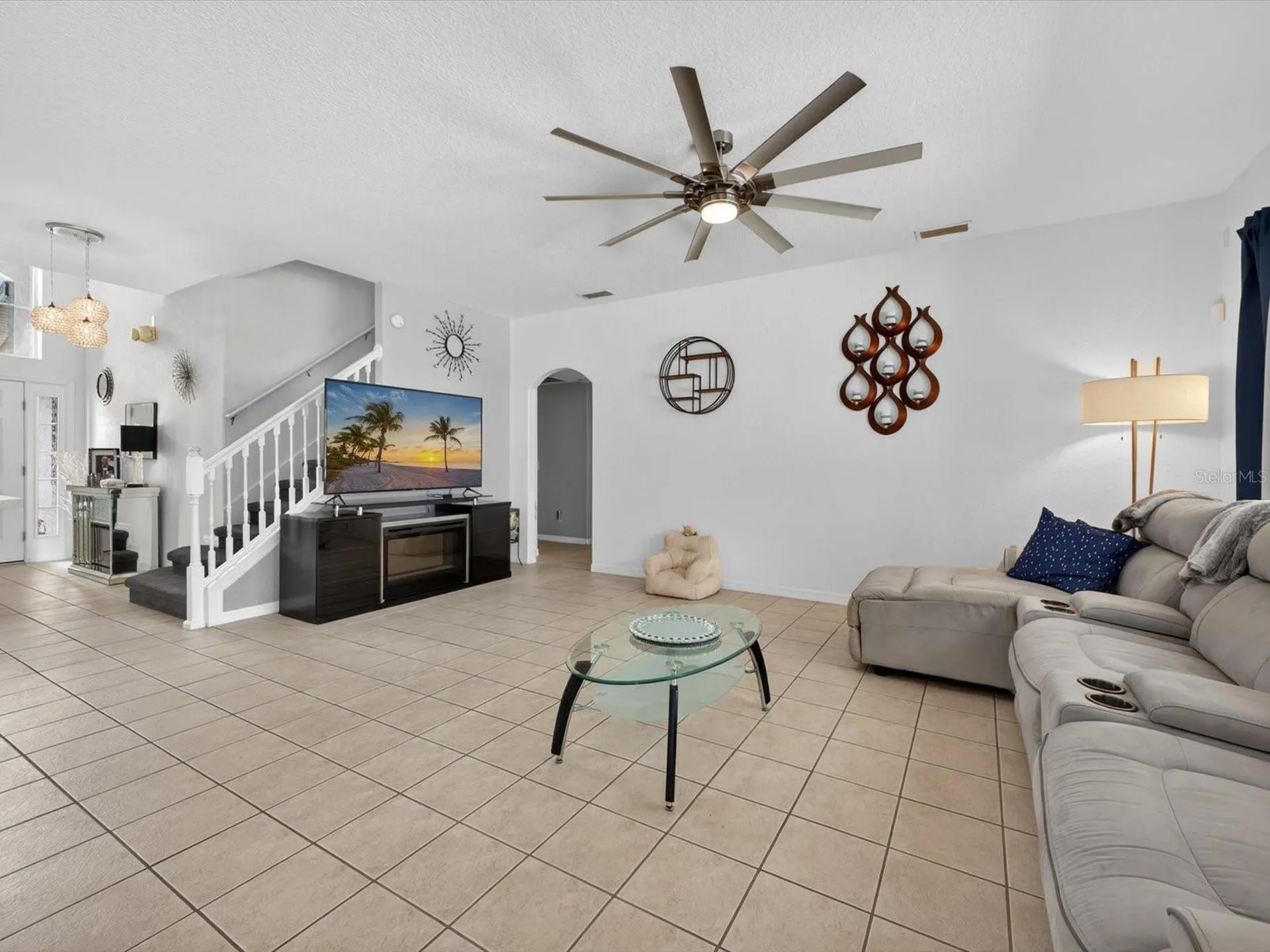 2596 Sand Hill Point Circle Davenport FL 33837
