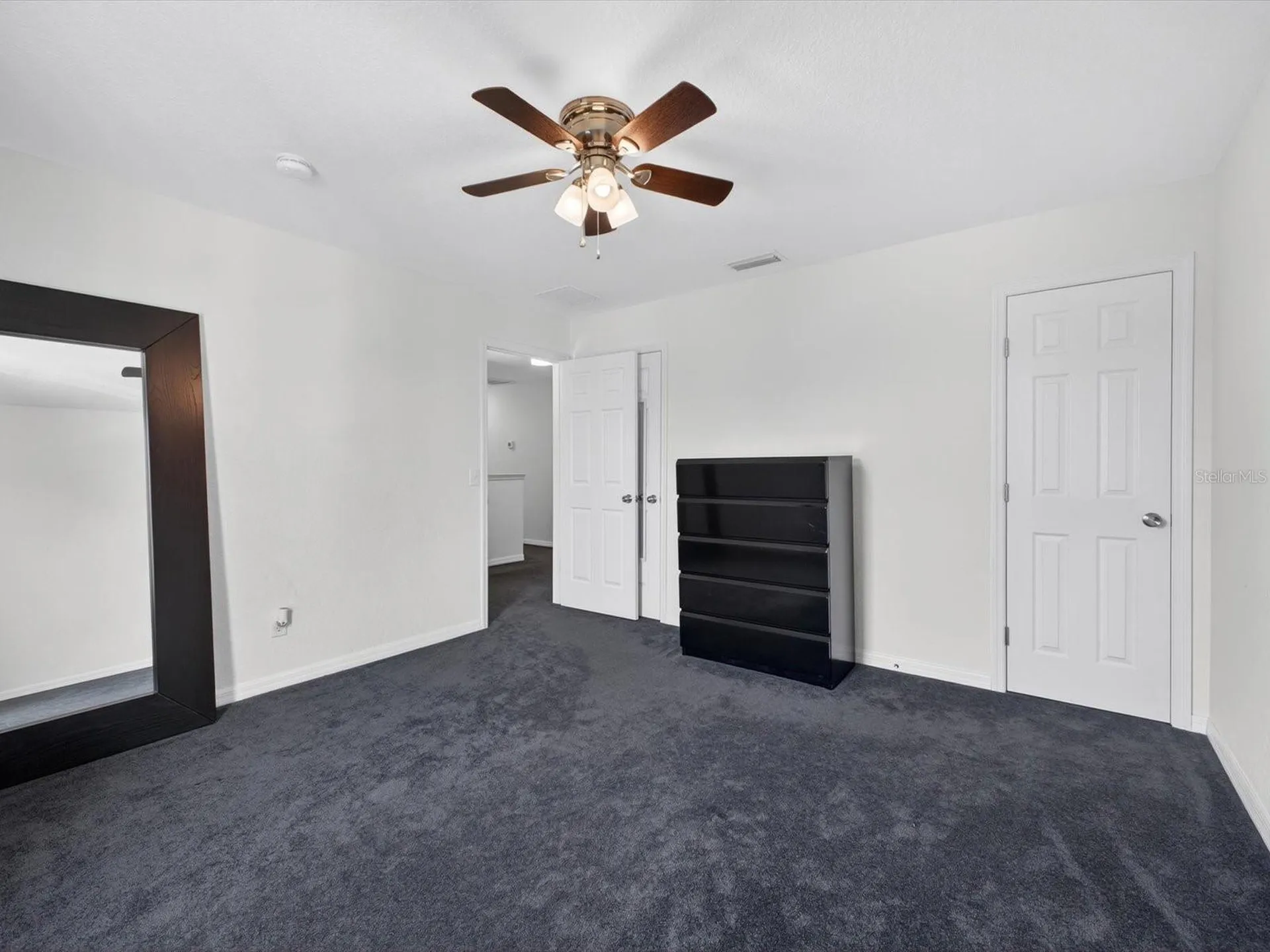 2596 Sand Hill Point Circle Davenport FL 33837